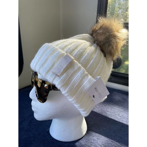 NWT - Calvin Klein Ribbed Faux Fur Pom Hat - Picture 3 of 4